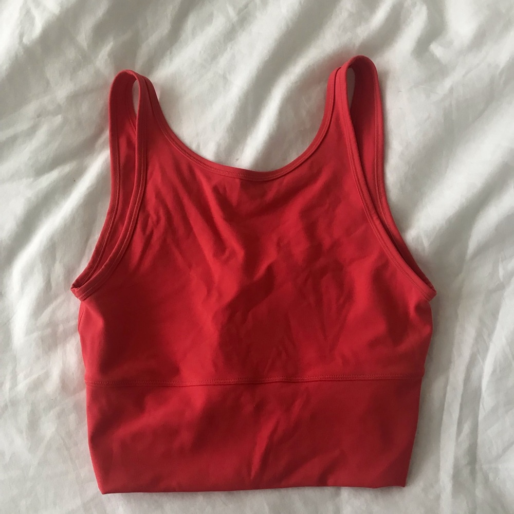 LULULEMON power pivot tank top